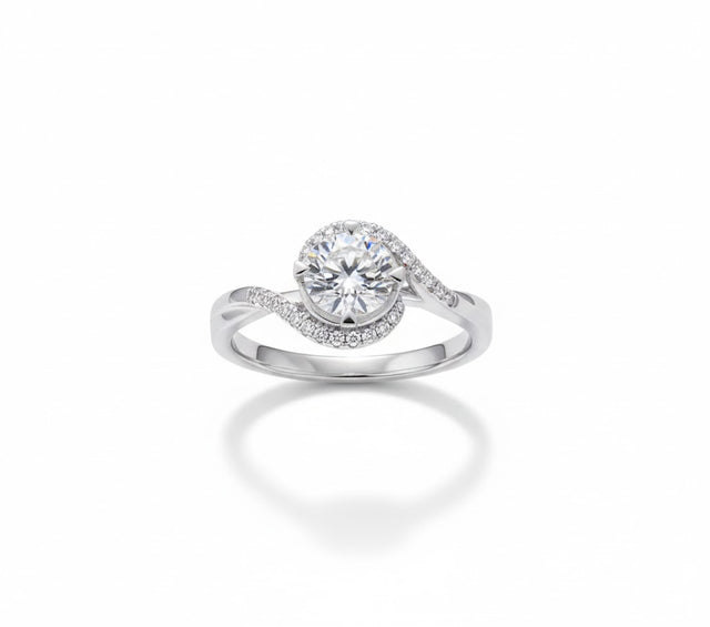 Étreinte Céleste – Bague Élégante en Zircon